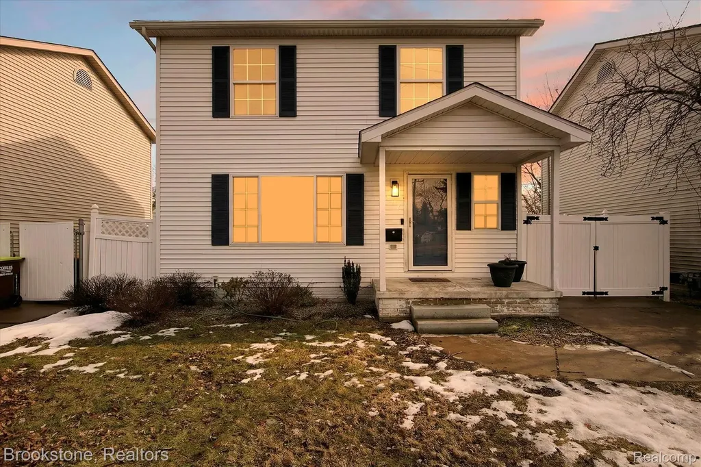 116 Maple Boulevard Monroe City MI 48162