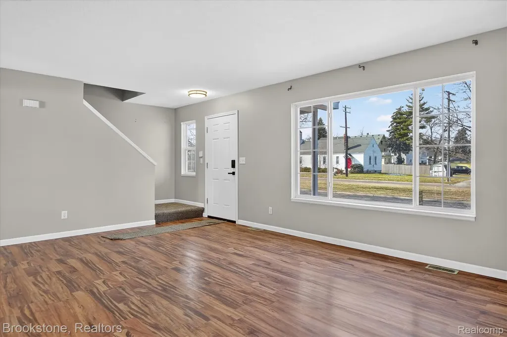 116 Maple Boulevard Monroe City MI 48162