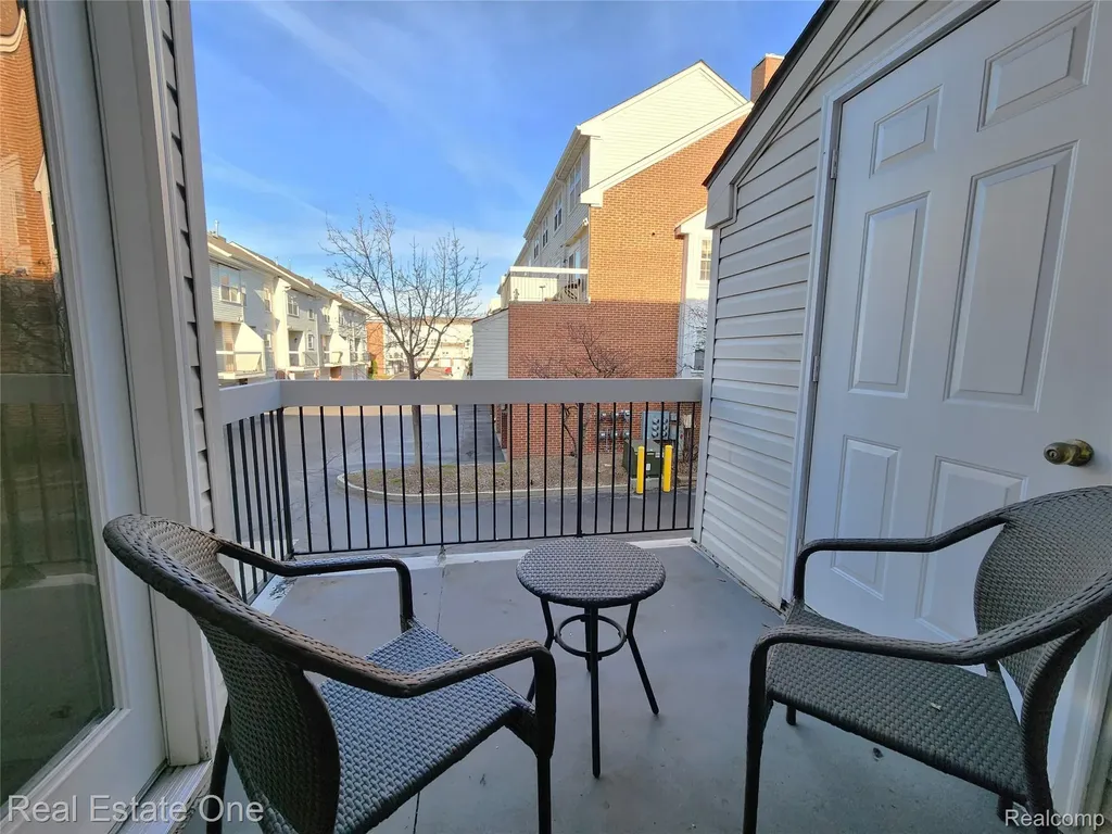 1341 S Washington Avenue Royal Oak City MI 48067
