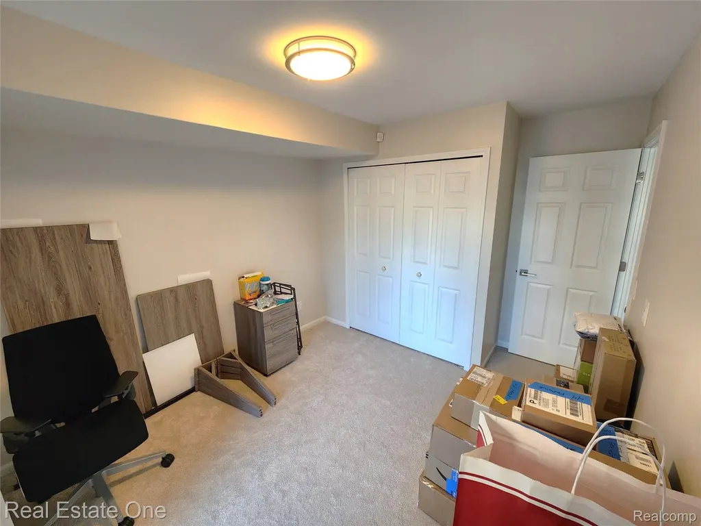 1341 S Washington Avenue Royal Oak City MI 48067
