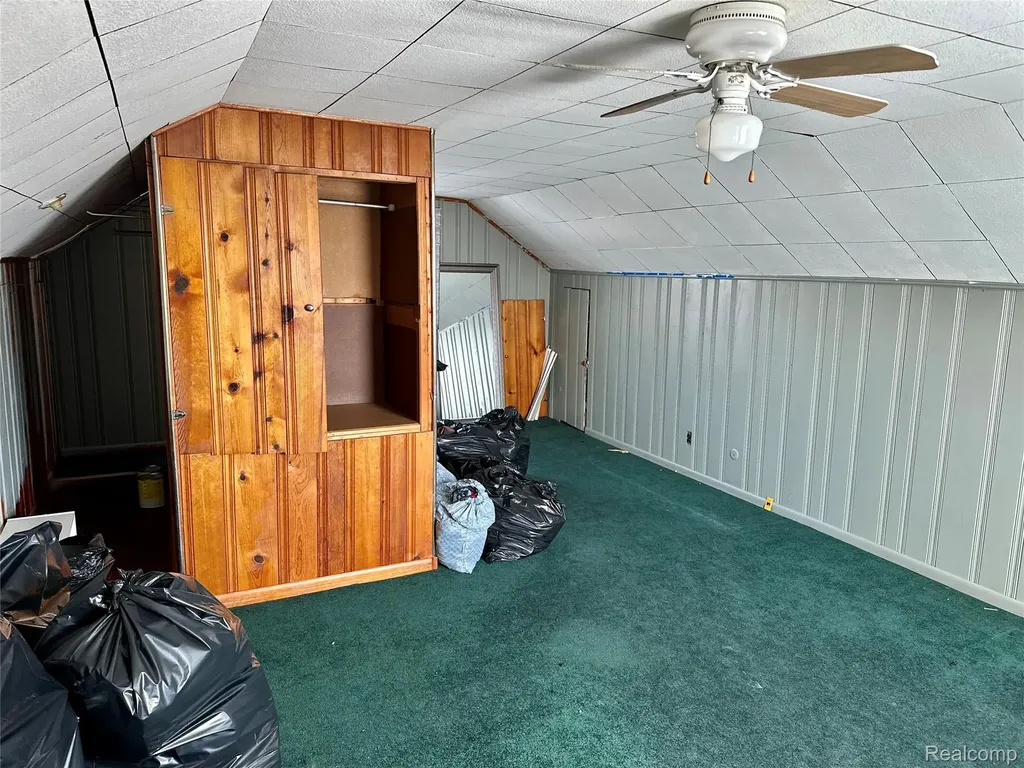 11465 Leverne Road Redford Charter Township MI 48239