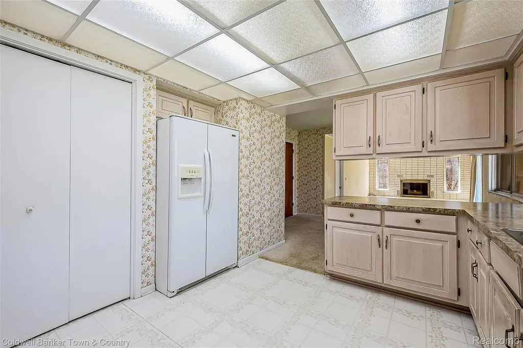 3520 S Hill Road Milford Village MI 48381
