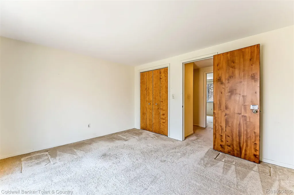 3520 S Hill Road Milford Village MI 48381