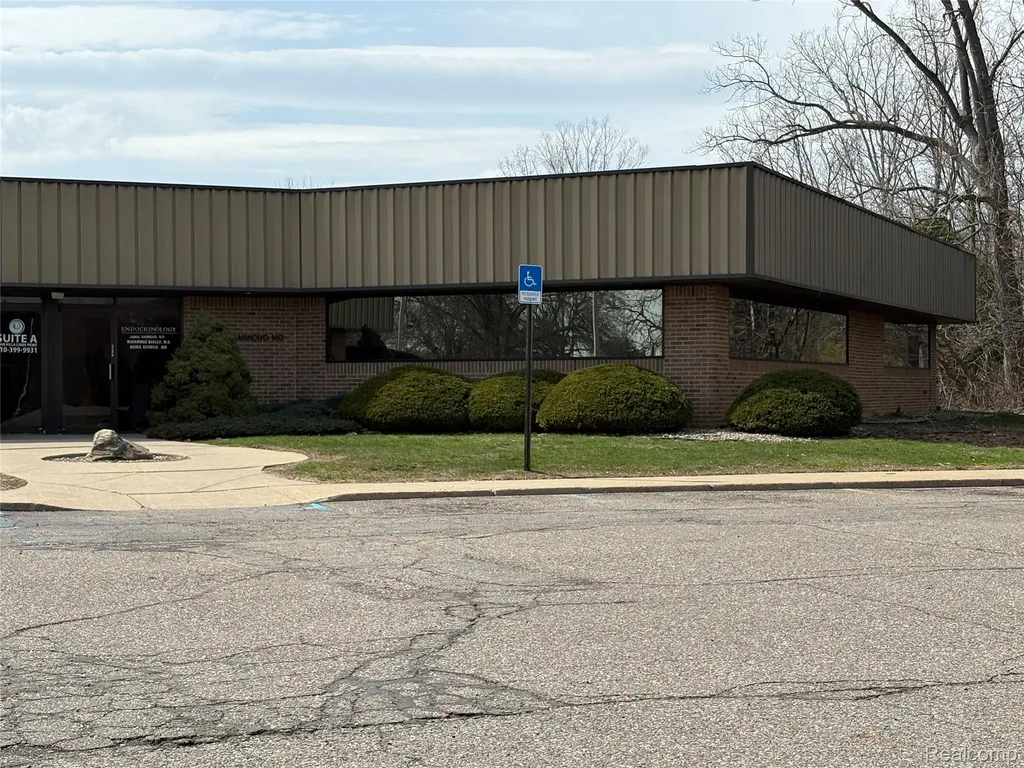 5040 Villa Linde Parkway Flint Charter Township MI 48532