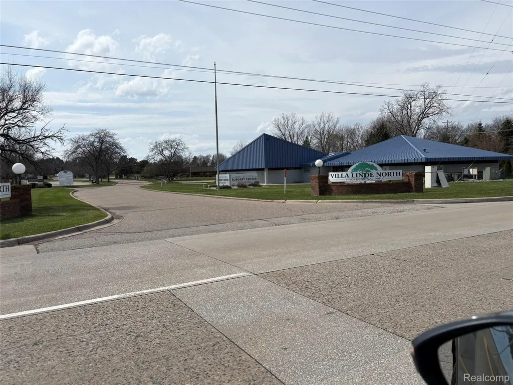 5040 Villa Linde Parkway Flint Charter Township MI 48532