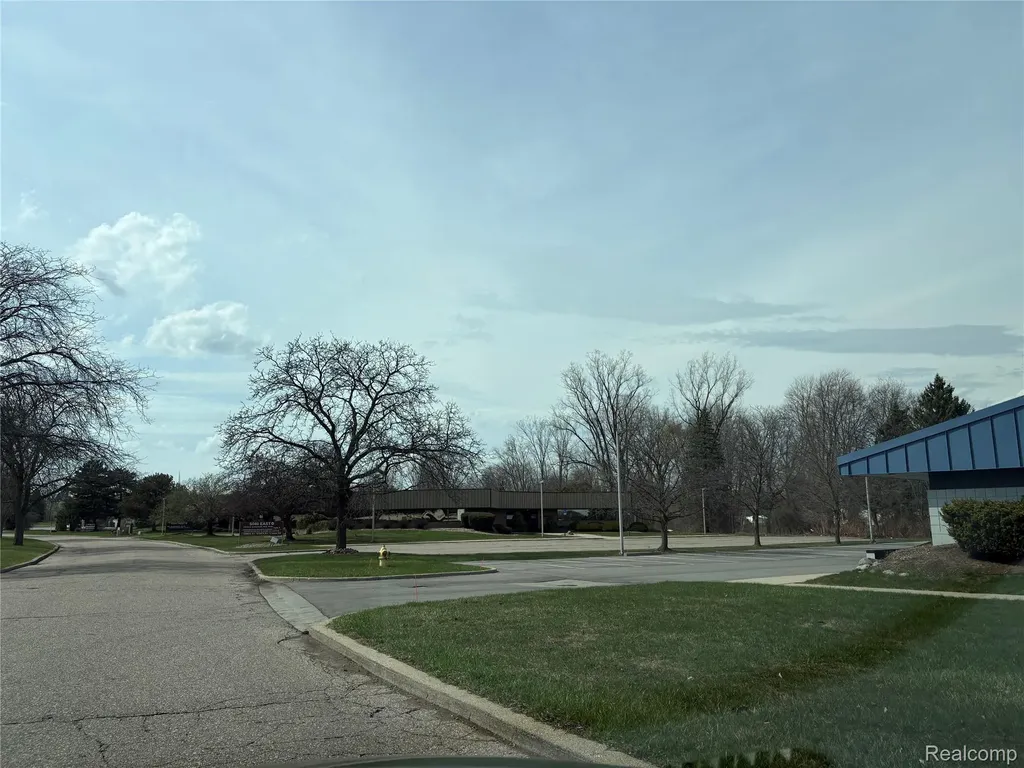 5040 Villa Linde Parkway Flint Charter Township MI 48532