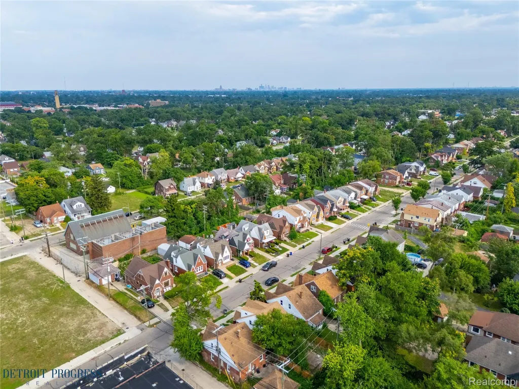 16809 Woodingham Drive Detroit City MI 48221