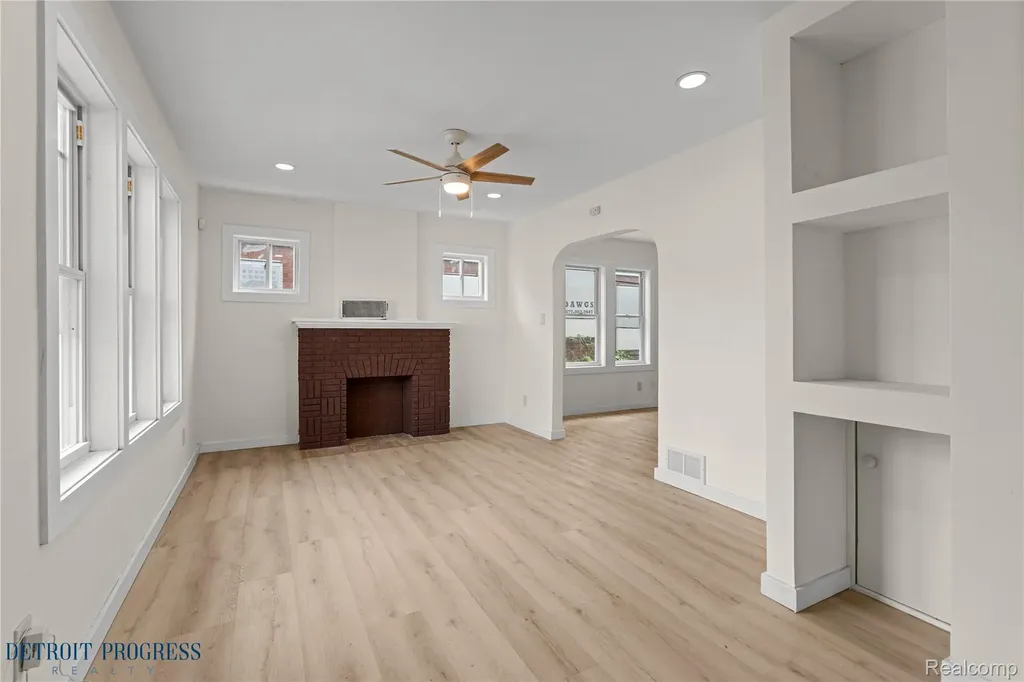 16809 Woodingham Drive Detroit City MI 48221