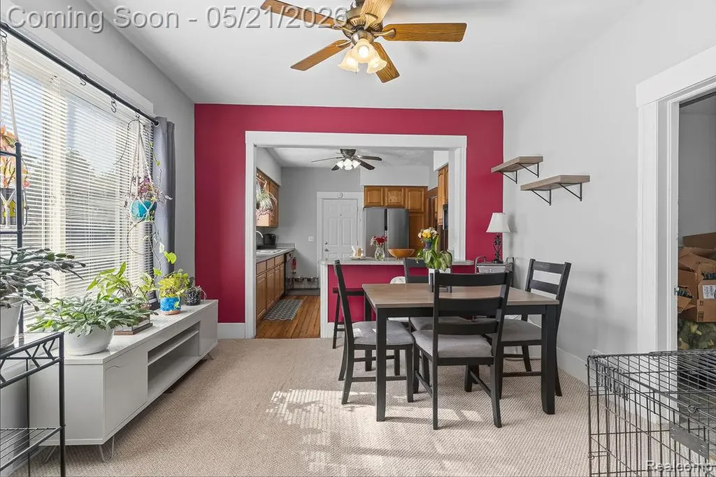 437 Poplar Street Wyandotte City MI 48192