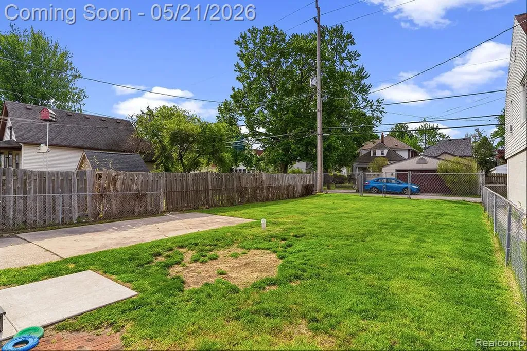 437 Poplar Street Wyandotte City MI 48192