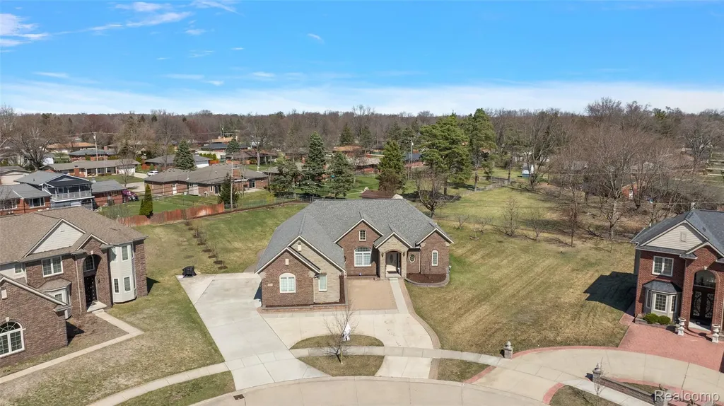 4411 Forster Lane Shelby Charter Township MI 48316