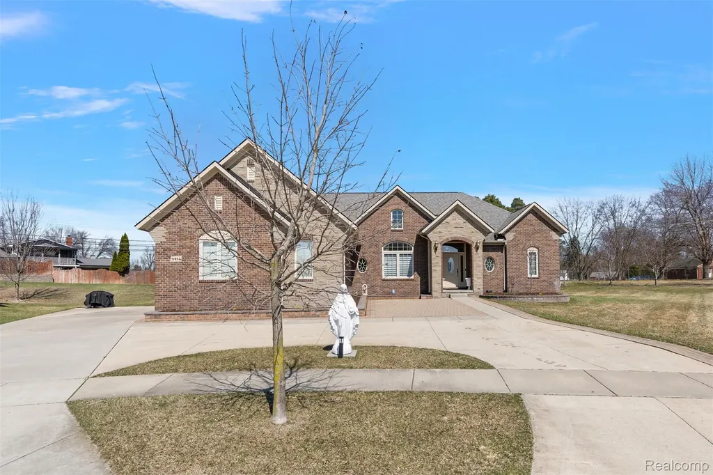 4411 Forster Lane Shelby Charter Township MI 48316