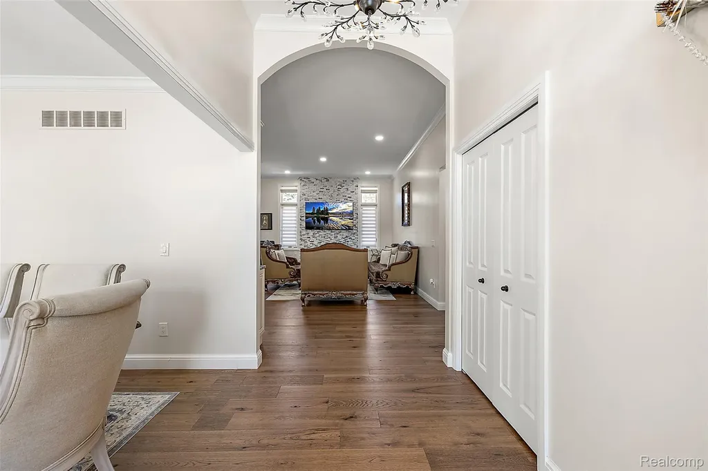 4411 Forster Lane Shelby Charter Township MI 48316