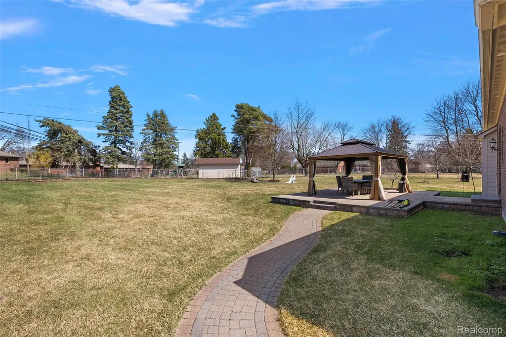 4411 Forster Lane Shelby Charter Township MI 48316