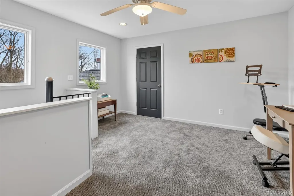552 N Mckinley Road Flushing City MI 48433