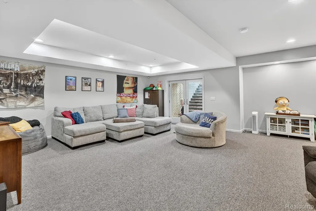 552 N Mckinley Road Flushing City MI 48433