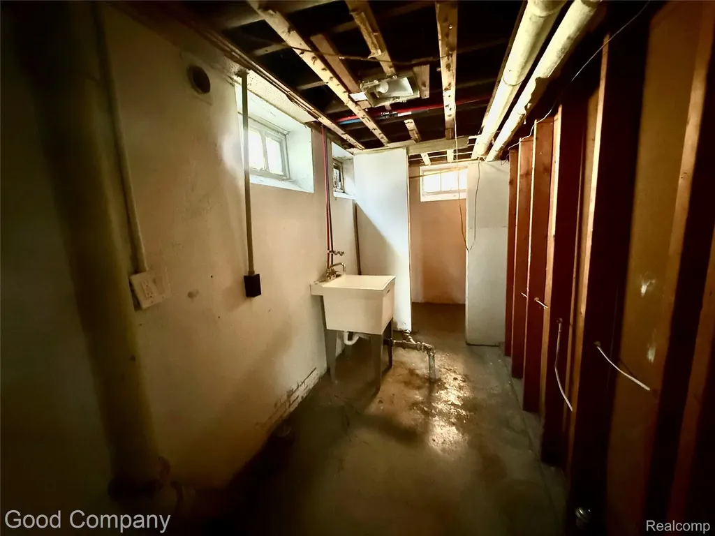 12761 Corbett Street SE Detroit City MI 48213
