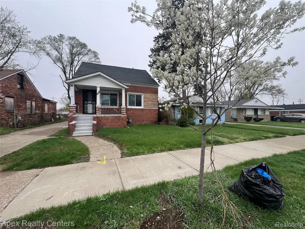 20411 Washburn Street Detroit City MI 48221