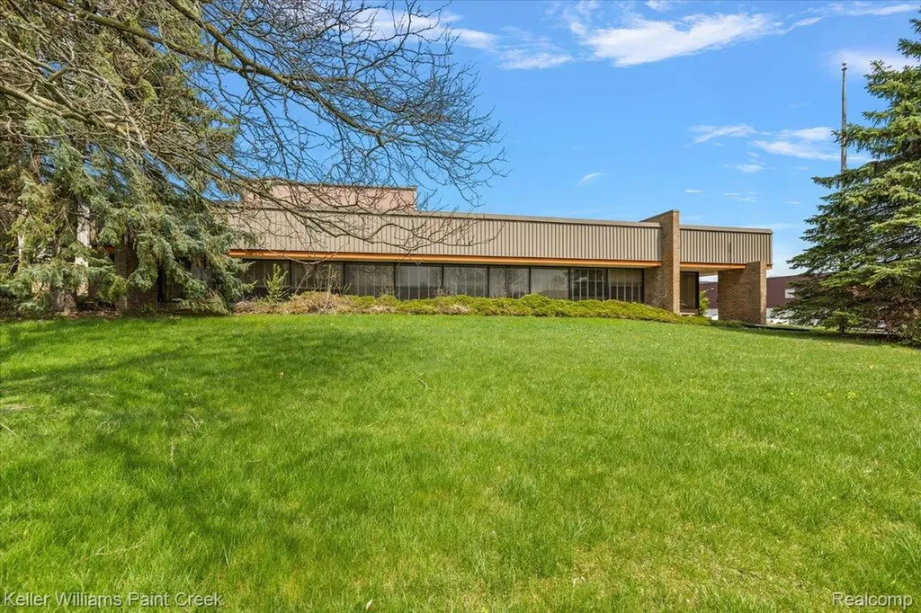 2715 Paldan Drive Auburn Hills City MI 48326