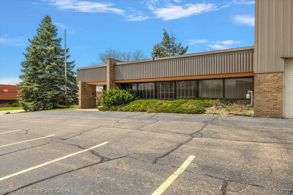2715 Paldan Drive Auburn Hills City MI 48326