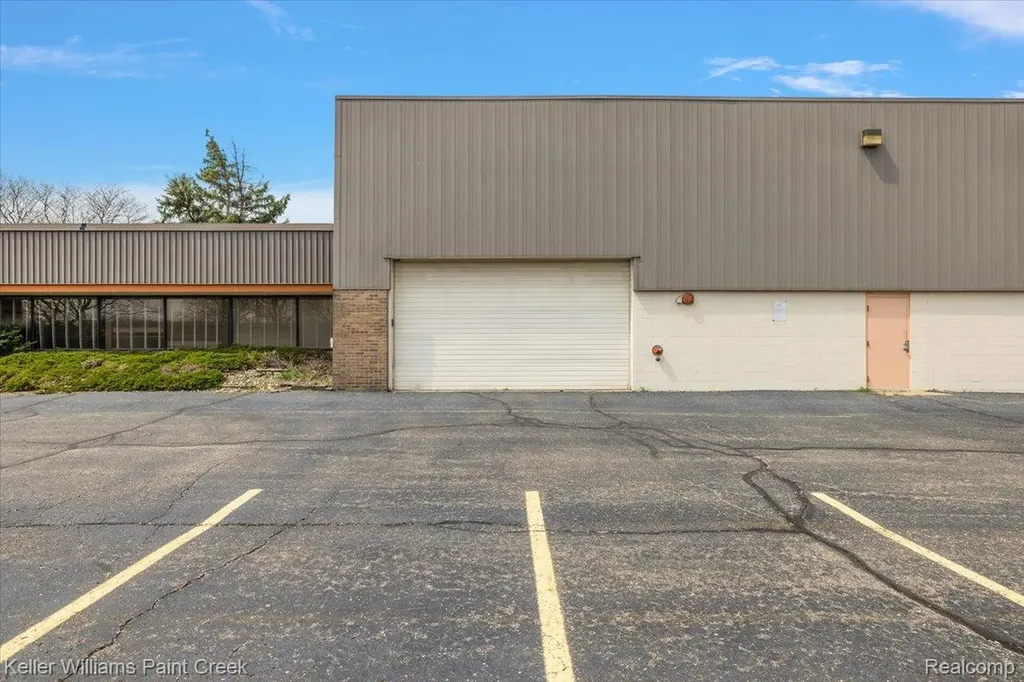 2715 Paldan Drive Auburn Hills City MI 48326