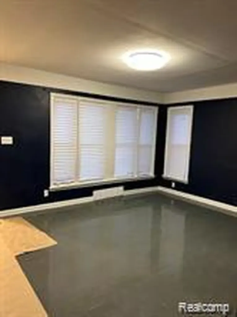 14024 Pembroke Avenue Detroit City MI 48235