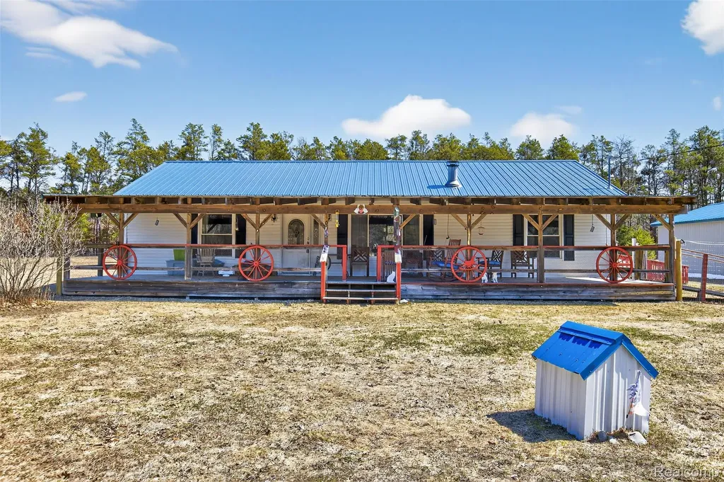 5675 Union Corners Big Creek Township MI 48654