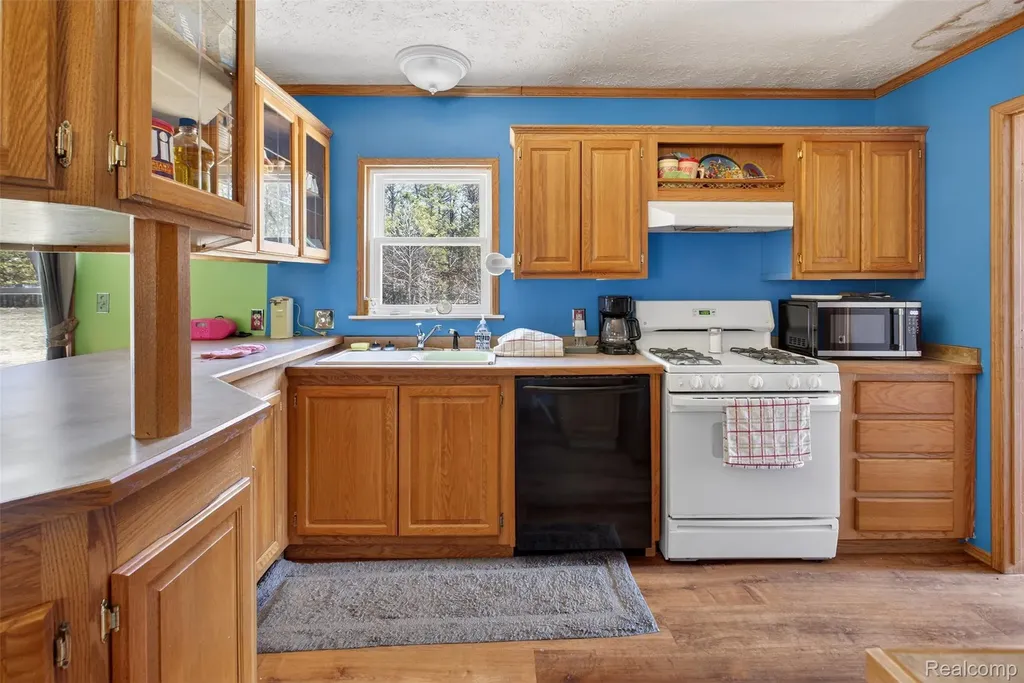 5675 Union Corners Big Creek Township MI 48654
