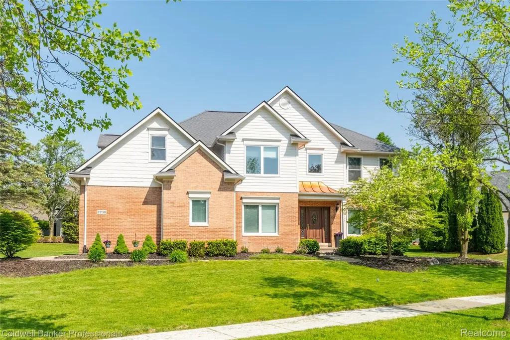 22139 Barclay Drive Novi City MI 48374