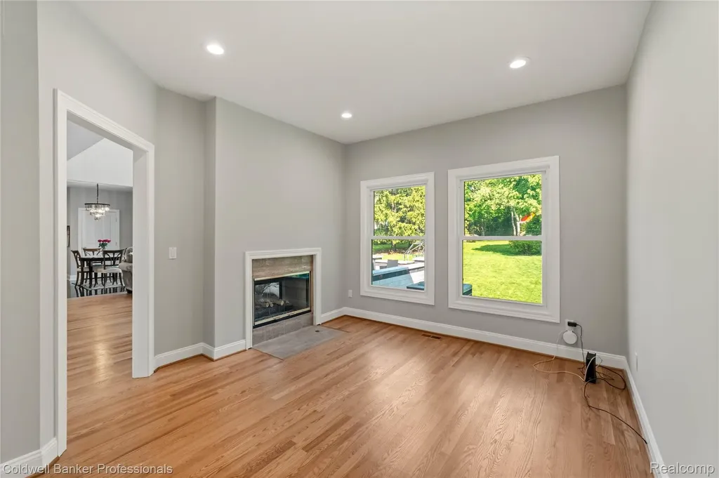 22139 Barclay Drive Novi City MI 48374
