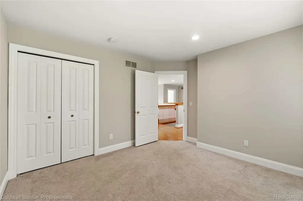 22139 Barclay Drive Novi City MI 48374