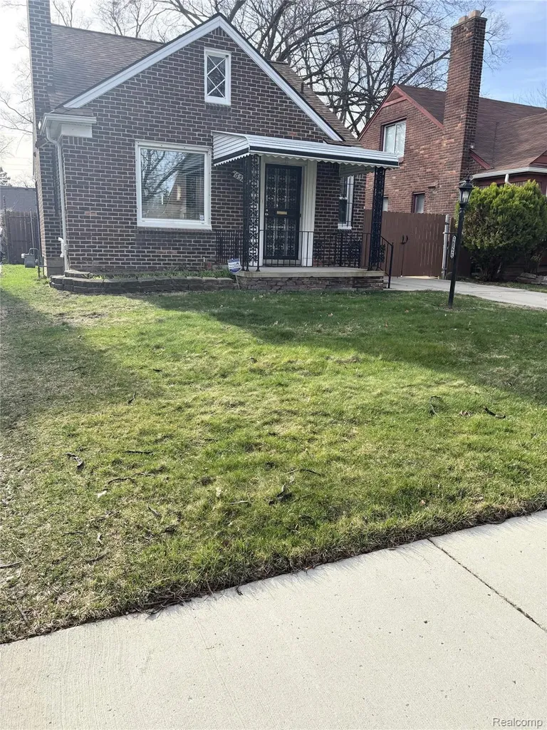 16525 Prevost Street Detroit City MI 48235