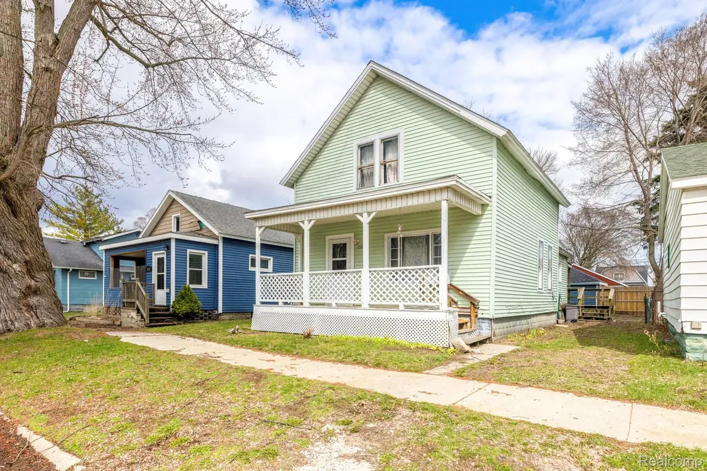 1109 Rawlins Street Port Huron City MI 48060