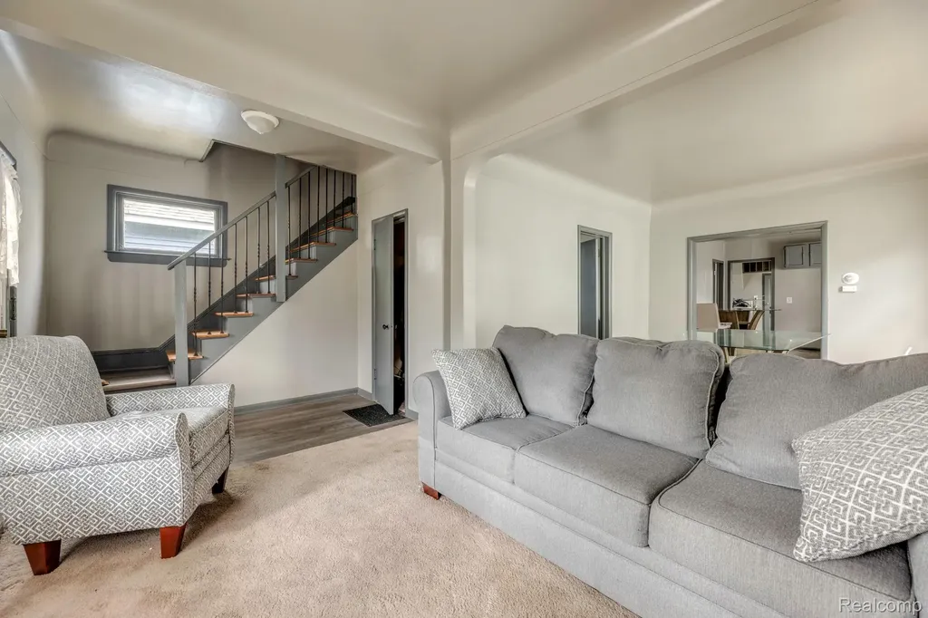 1109 Rawlins Street Port Huron City MI 48060