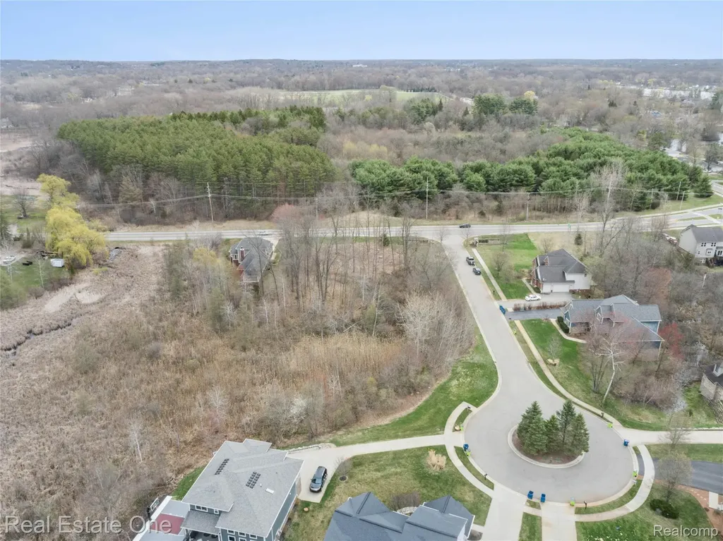 508 Woodstone Court White Lake Charter Township MI 48386