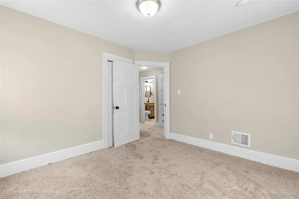 14856 Santa Rosa Drive Detroit City MI 48238