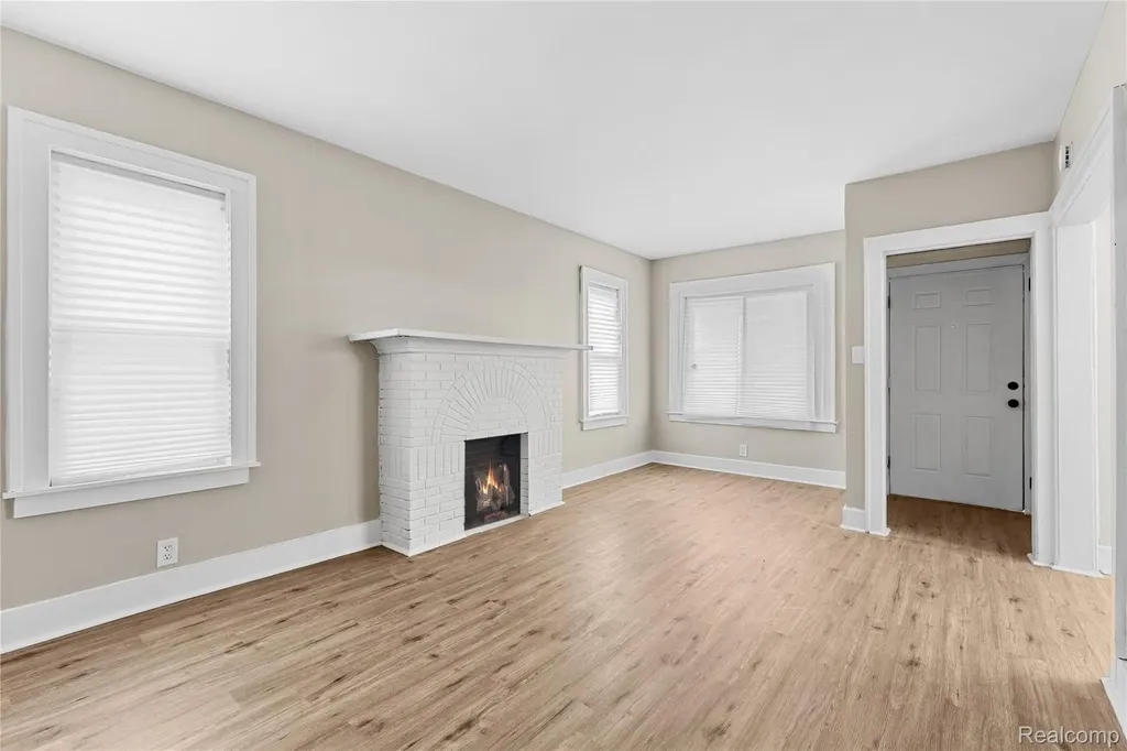 14856 Santa Rosa Drive Detroit City MI 48238