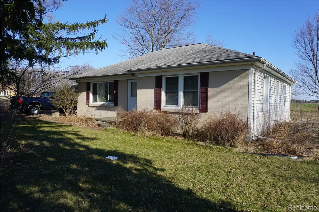 4145 Janes Road Buena Vista Charter Township MI 48601