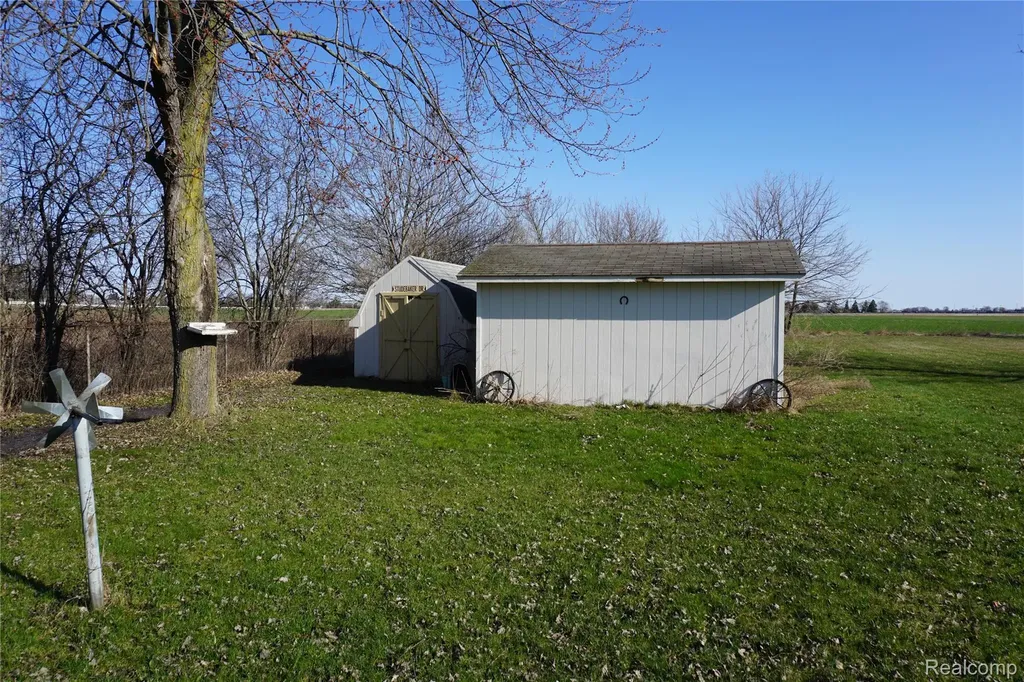 4145 Janes Road Buena Vista Charter Township MI 48601
