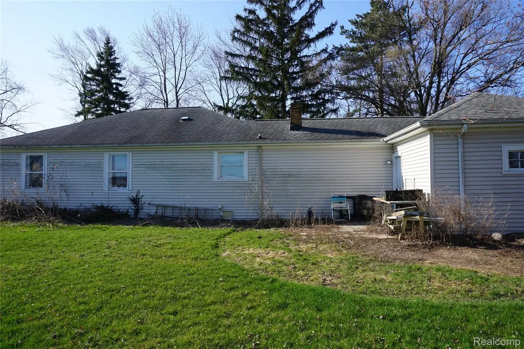4145 Janes Road Buena Vista Charter Township MI 48601