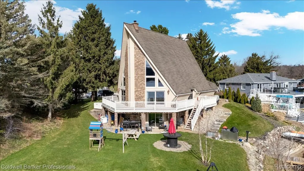 2879 Sunset Circle Elba Township MI 48455