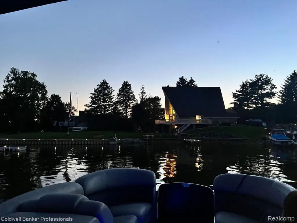 2879 Sunset Circle Elba Township MI 48455