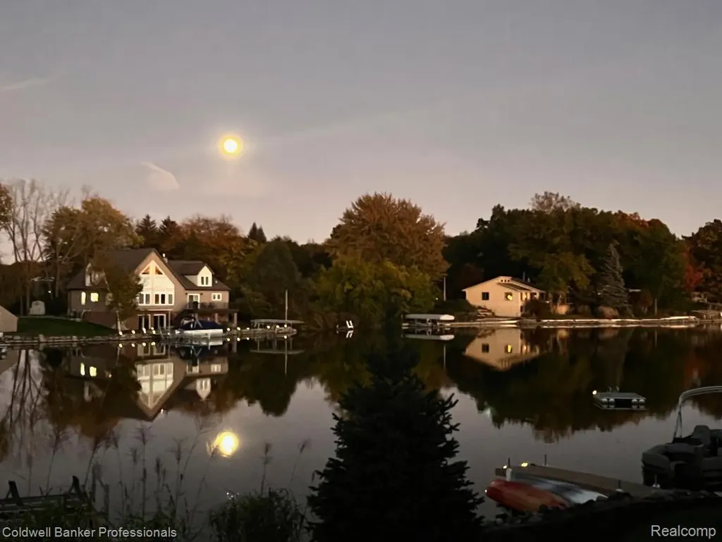 2879 Sunset Circle Elba Township MI 48455