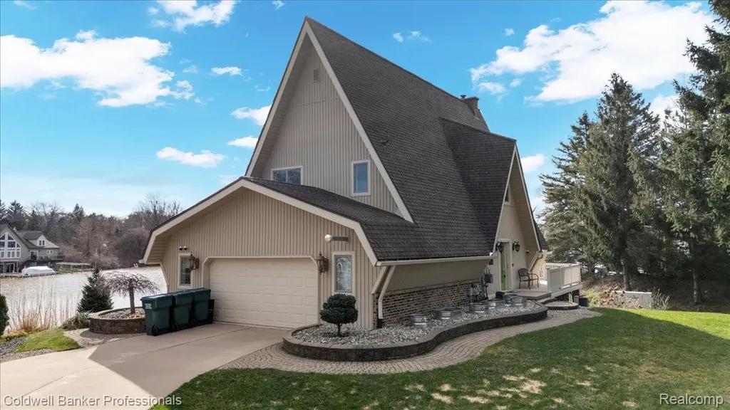 2879 Sunset Circle Elba Township MI 48455