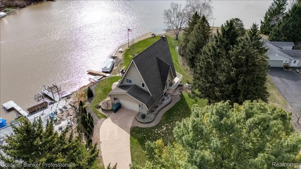 2879 Sunset Circle Elba Township MI 48455