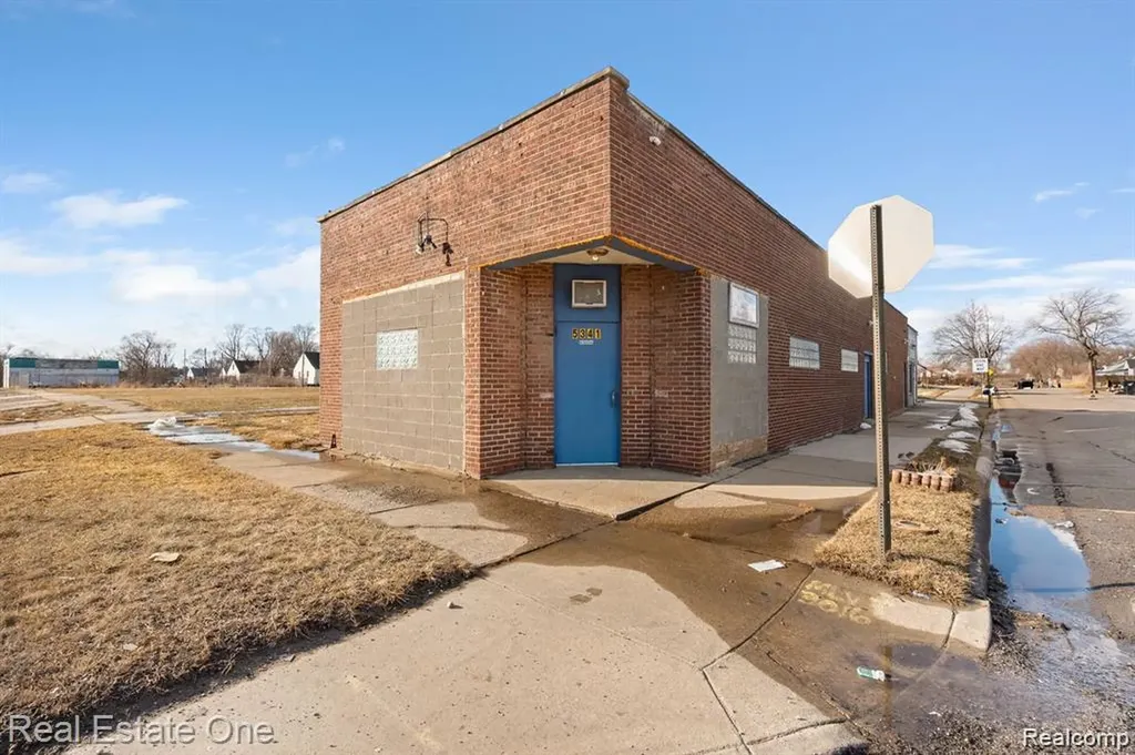 5341 E Nevada Street Detroit City MI 48234
