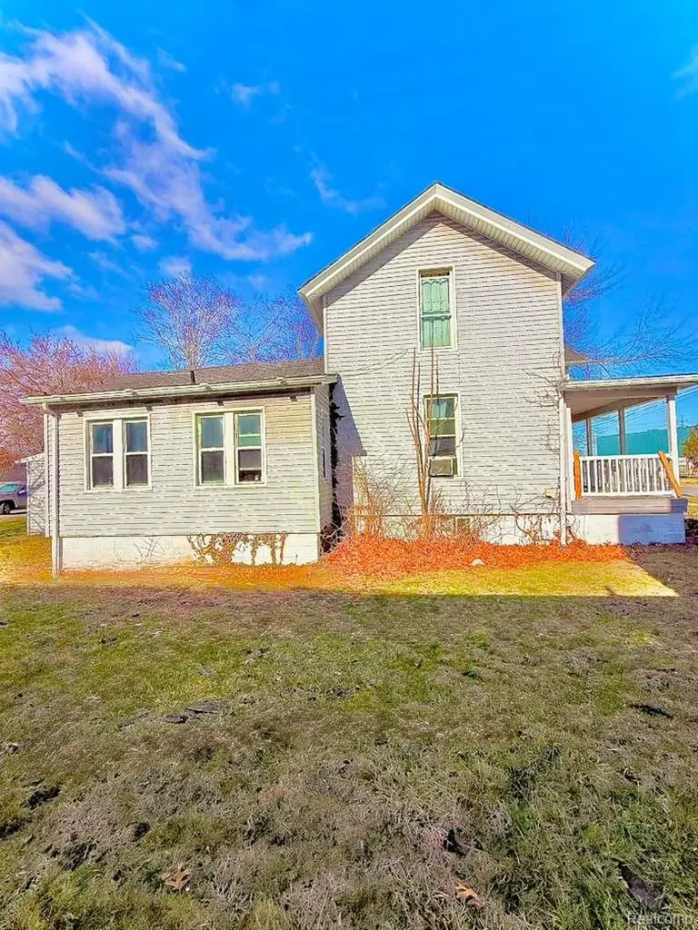 35449 Clinton Street Wayne City MI 48184