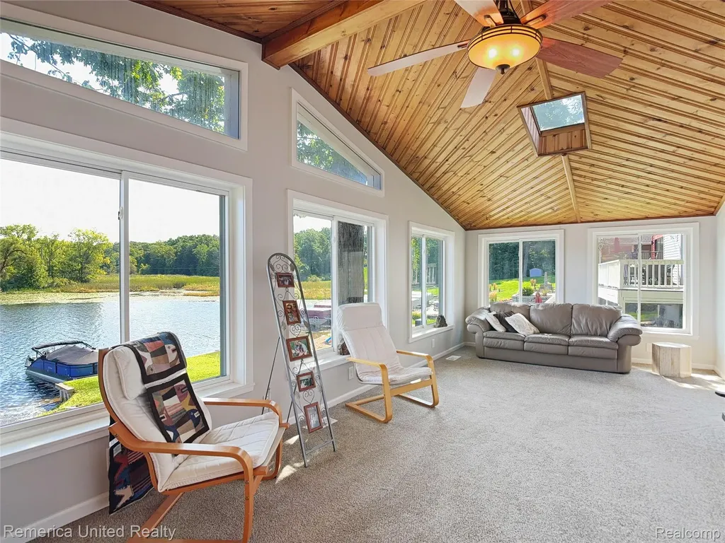 16431 Oak Hill Drive Argentine Township MI 48430