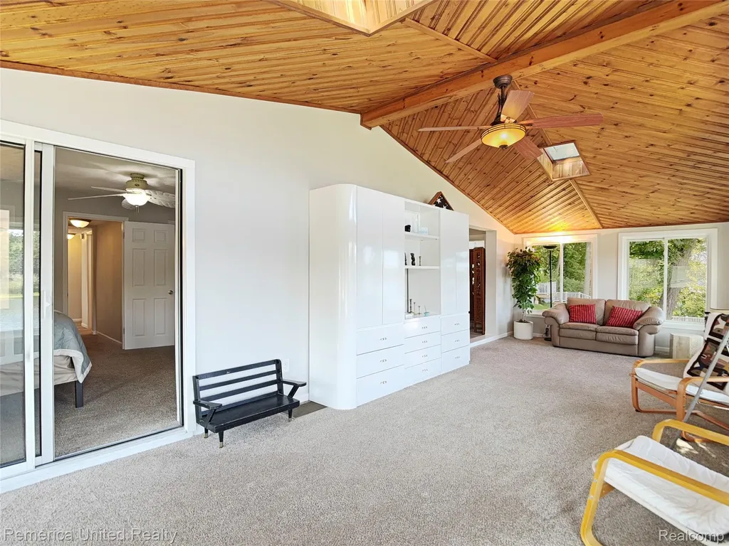 16431 Oak Hill Drive Argentine Township MI 48430