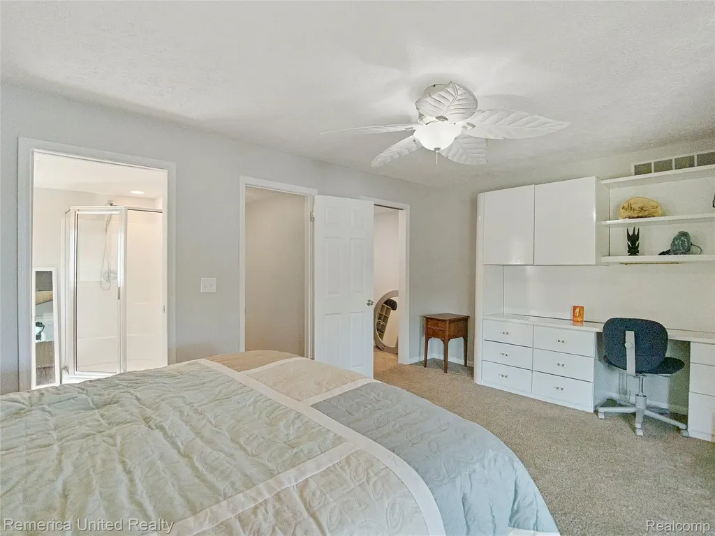 16431 Oak Hill Drive Argentine Township MI 48430